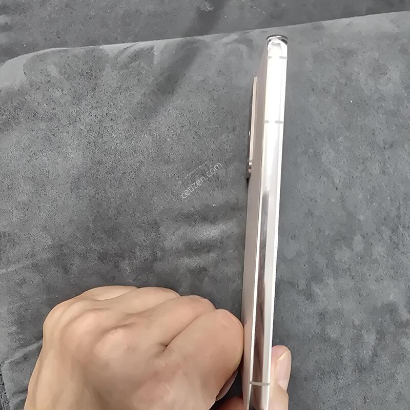 ������S22�Ǹ��մϴ�