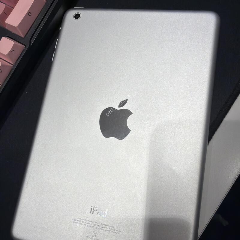 �����е� �̴� 1���� 16GB
