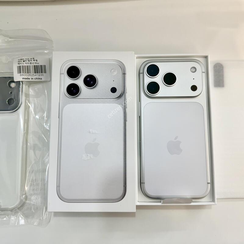 ������17PRO 256 �ǹ� SSS���˴ϴ�. ���͸�100 ����Ŭ9