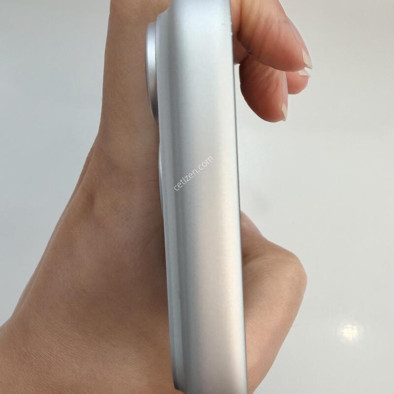 ������17PRO 256 �ǹ� SSS���˴ϴ�. ���͸�100 ����Ŭ9