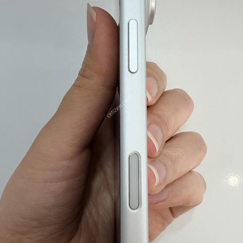 ������17PRO 256 �ǹ� SSS���˴ϴ�. ���͸�100 ����Ŭ9