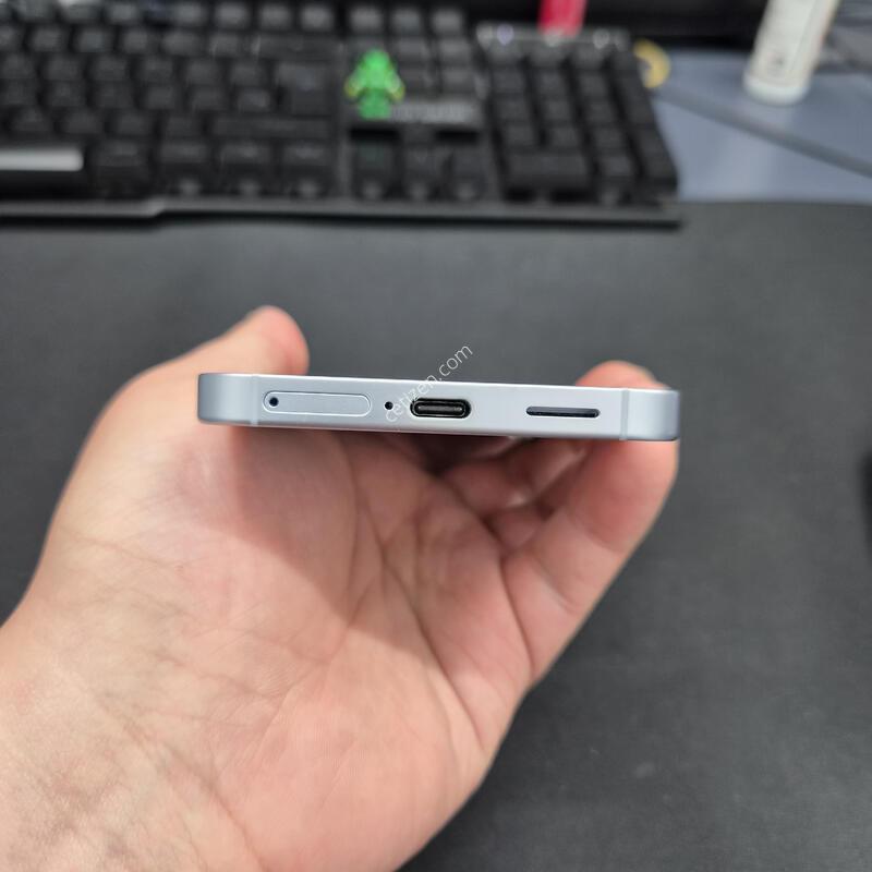 ������ S25 ���̽����� 256G