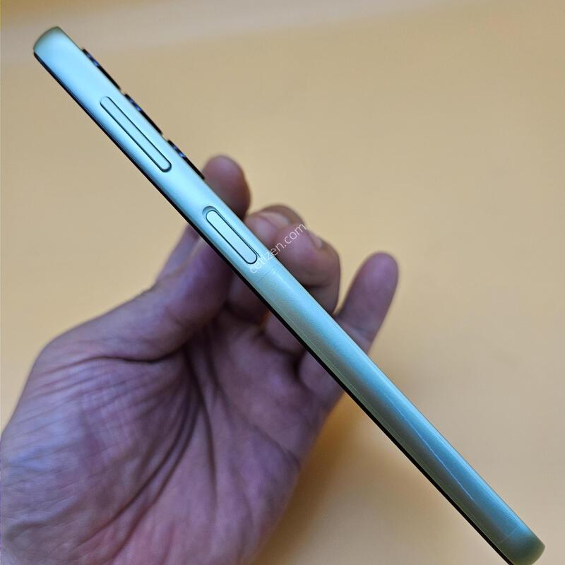 [���۱�]������A24 �ֻ������� 128G �׸� ����� �߰���