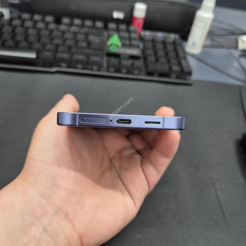 ������ S24 �÷��� ���̿÷� 256G
