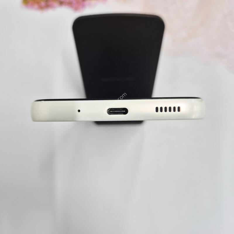 ����������3 ȭ��Ʈ 128GB