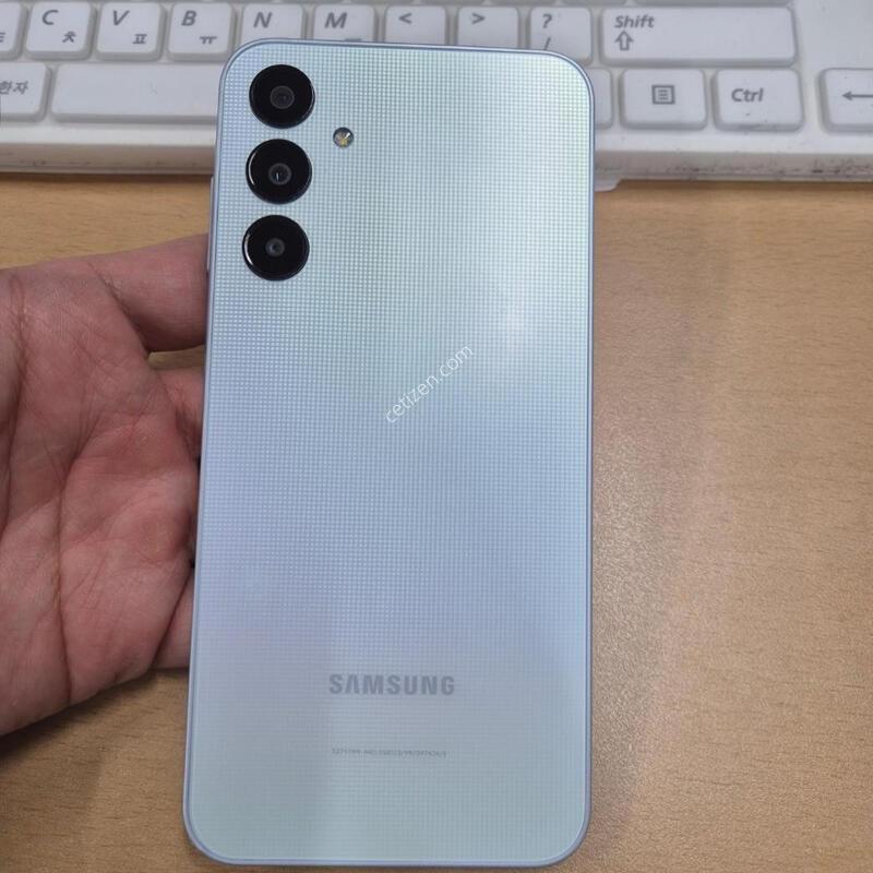������A25 ȭ��Ʈ A�� 128GB
