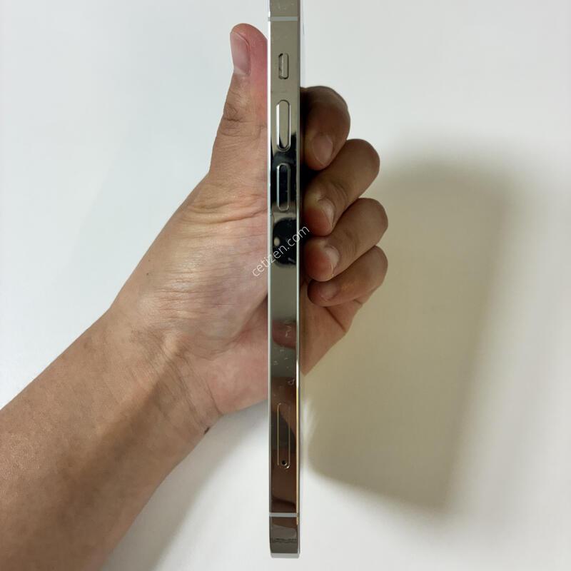 ������ 12pro ȭ��Ʈ 256g ���͸�97 ������ �Ǹ��մϴ�.