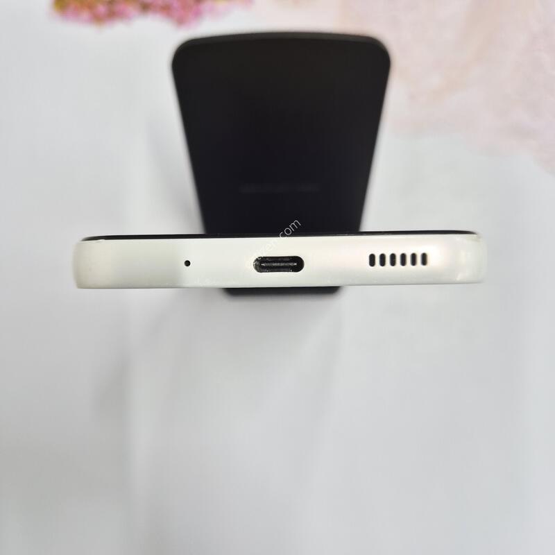 ����������3 ȭ��Ʈ 128GB