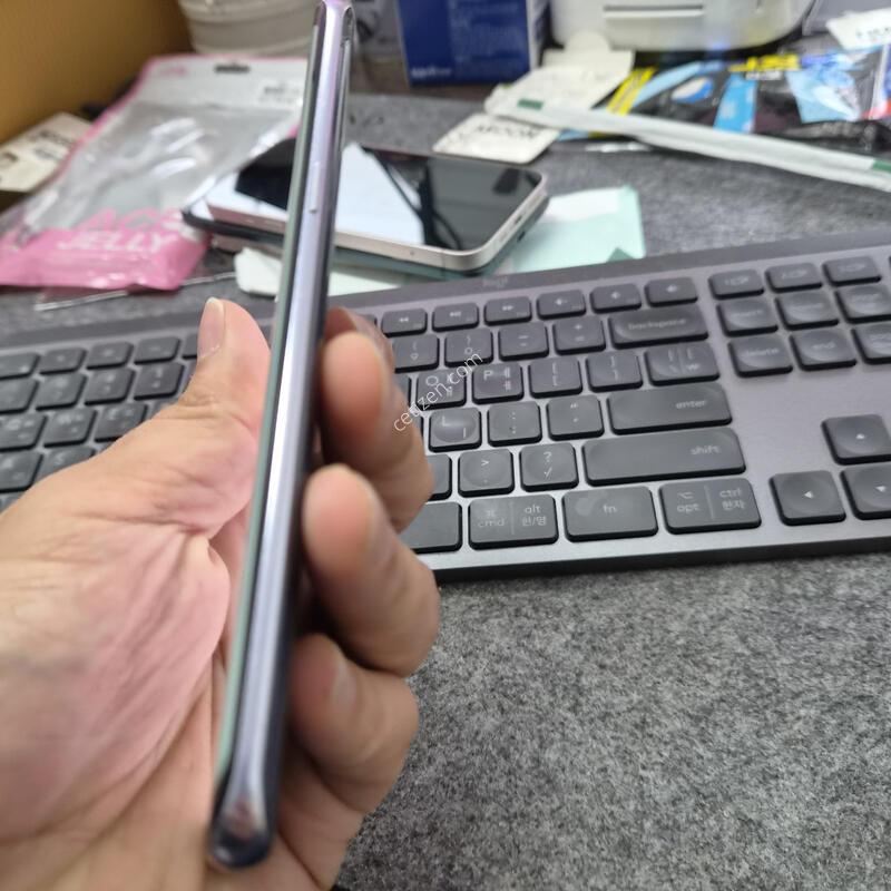 (601)s8