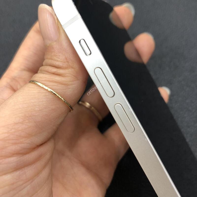 ������13�̴� ȭ��Ʈ 128G,���� ���� ���⽺,���͸����� 81%