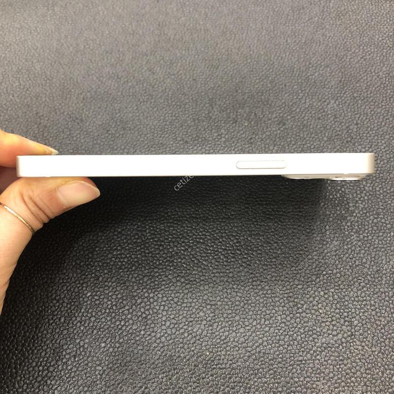 ������13�̴� ȭ��Ʈ 128G,���� ���� ���⽺,���͸����� 81%
