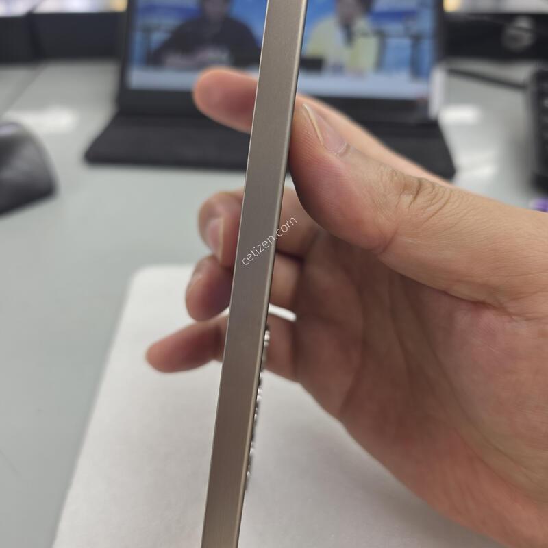���÷��� ������S25��Ʈ�� ���� 256�Ⱑ A���˴ϴ�