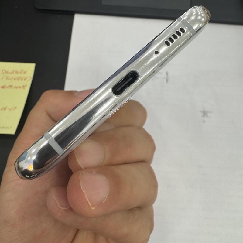 �Ｚ ������A90 (SM-A908N) A+ ��������ƿ�.