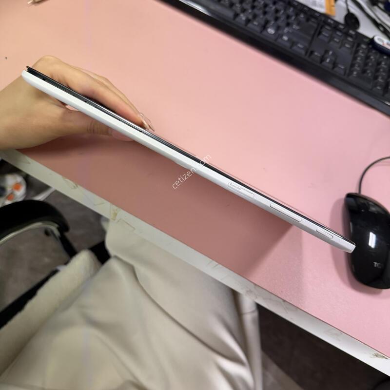 ��������4 10.1 32GB ȭ��Ʈ A��