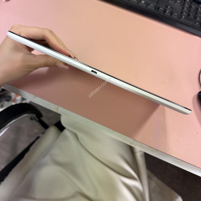��������4 10.1 32GB ȭ��Ʈ A��