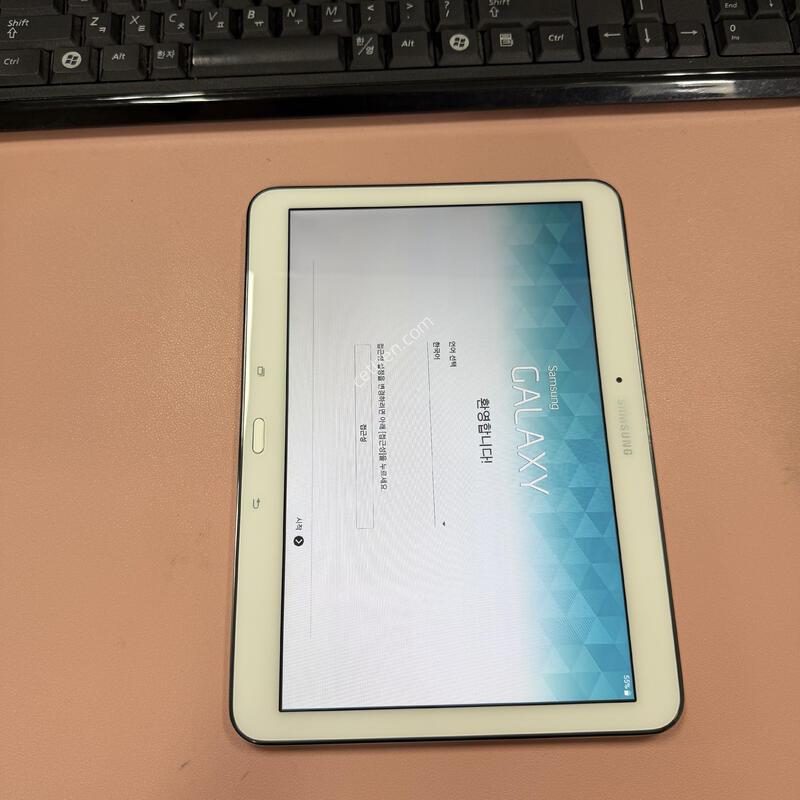 ��������4 10.1 32GB ȭ��Ʈ A��