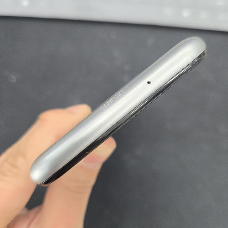 LG Q31 �ǹ� SK ���ܻ�SS�� �������