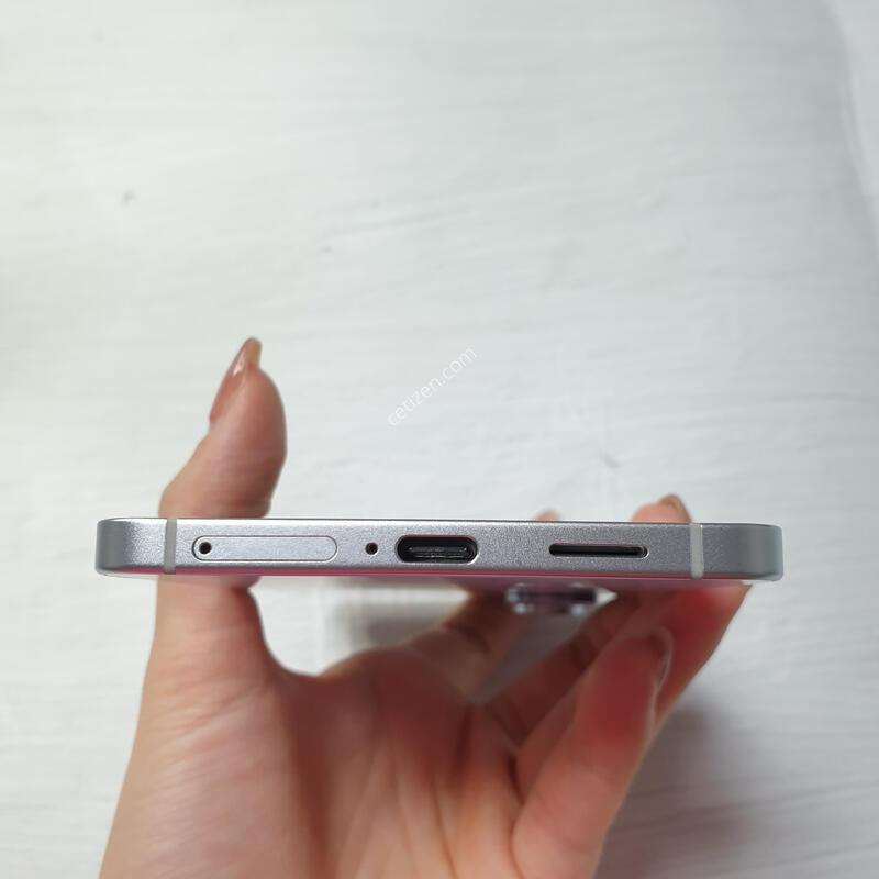 LG ������ S25���� ���� 256G S�� �Ǹ��մϴ�