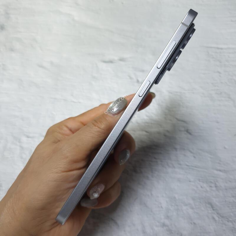 KT ������ S25���� ���� 256G S�� �Ǹ��մϴ�