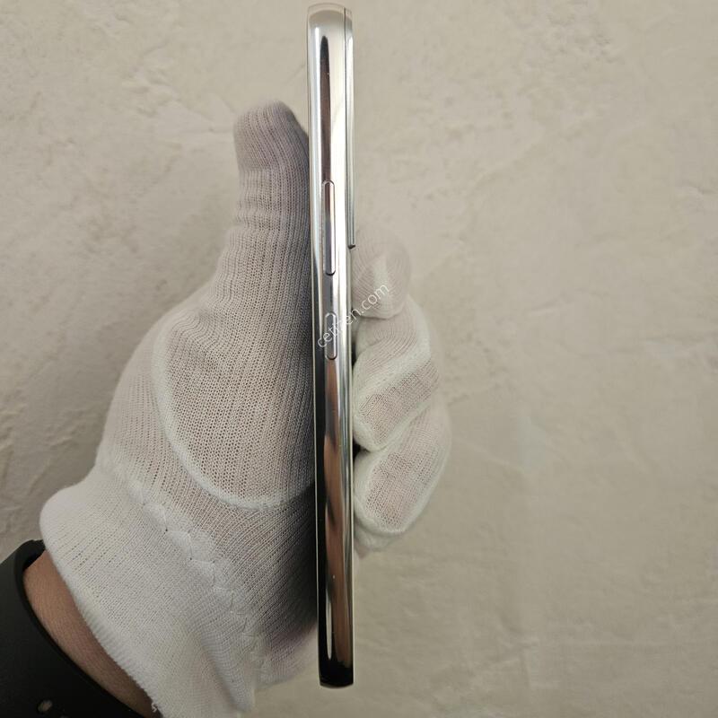 ������s22 �ܰ��׵θ����� ���