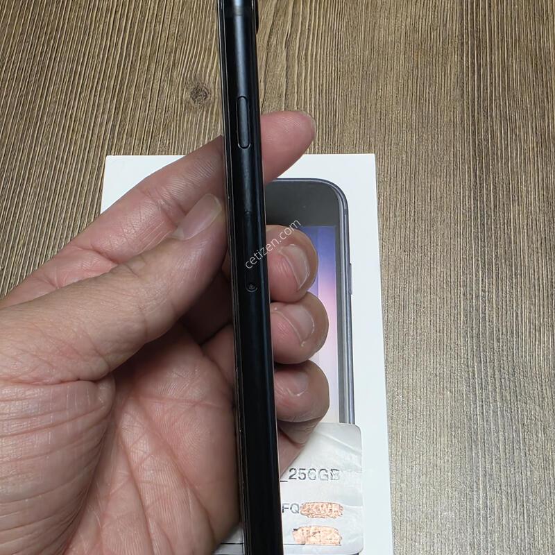 ������se3 256g �̵峪��Ʈ ���͸�100