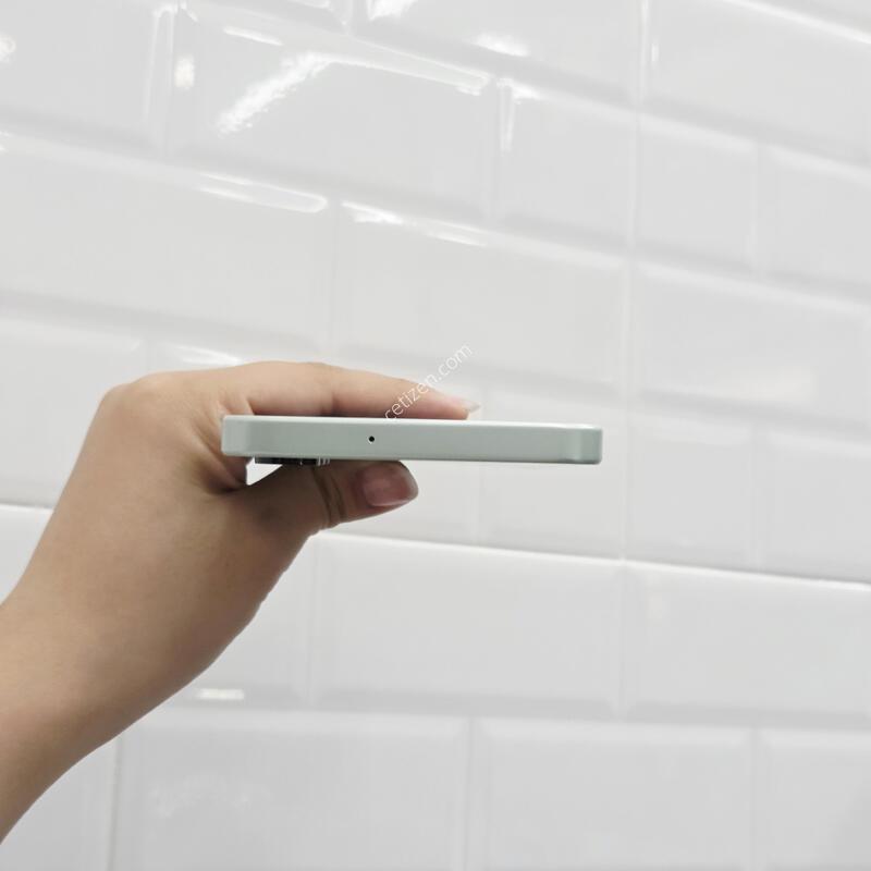 ������A16 �׸� 128GB