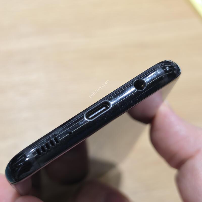 ������S8