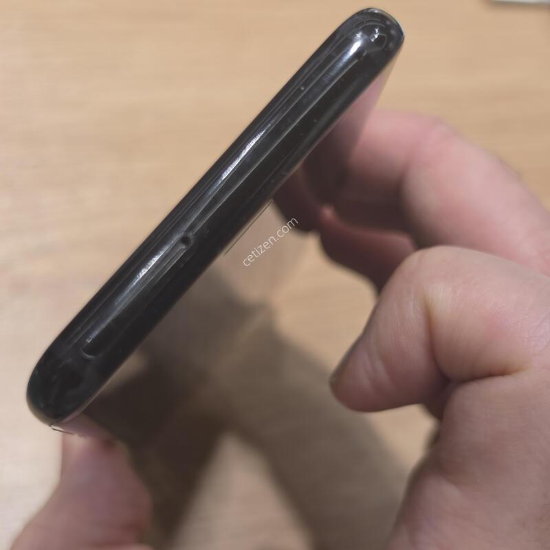 ������S8