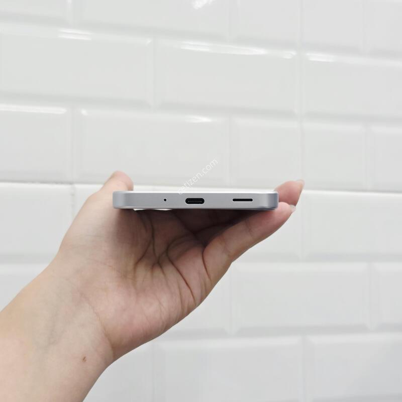 �����ù���4 �׷��� 128GB A��A