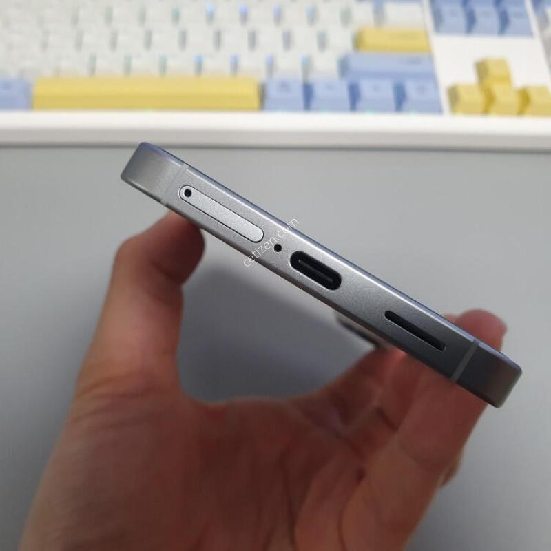 ������ S26 / 256GB / ȭ��Ʈ