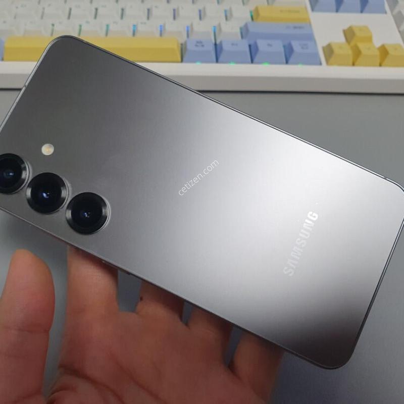 ������ S25 / 256GB / �ǹ�