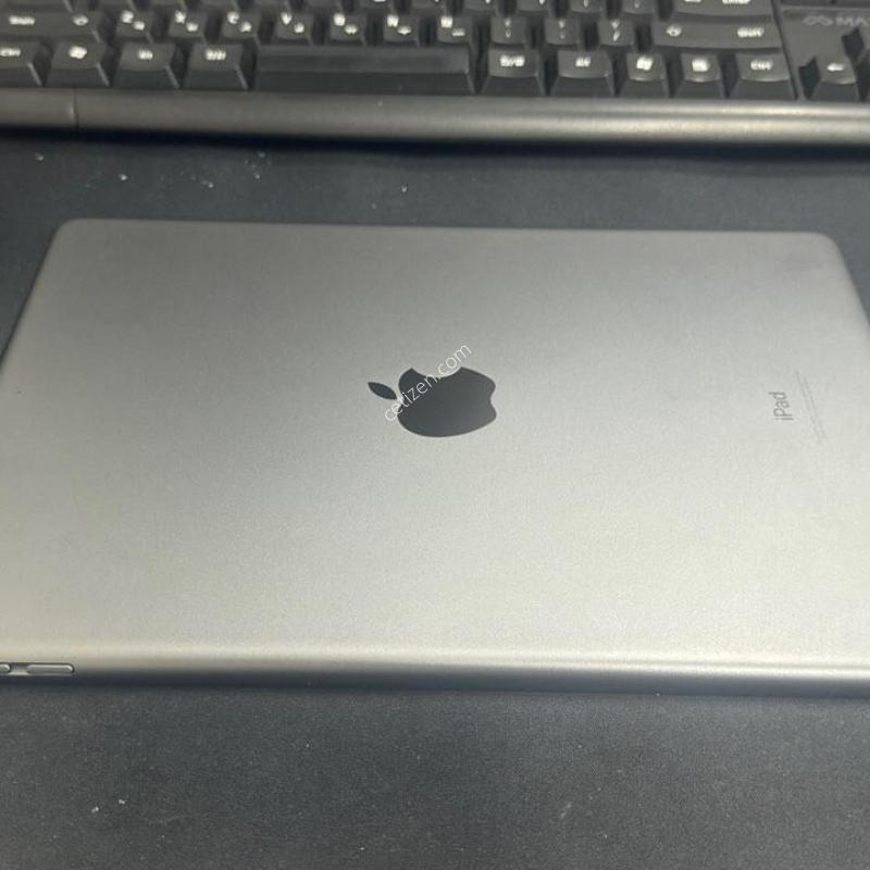 �����е�9���� A2602 64GB