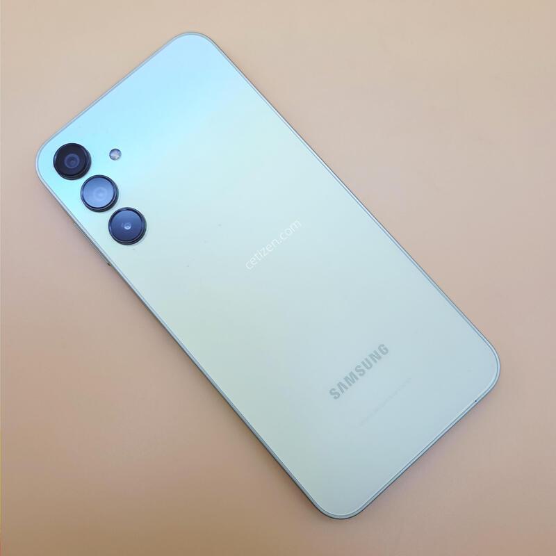 [���۱�]������A15 �ֻ������� 128G ���ο� ����� �߰���