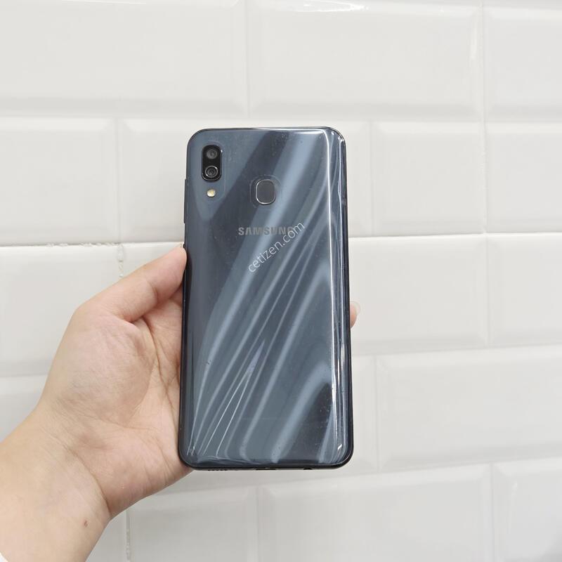 ������A30 ���� 32GB