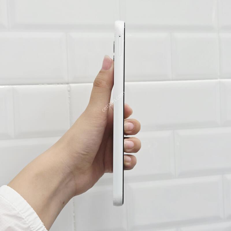 ����������3 ȭ��Ʈ 128GB