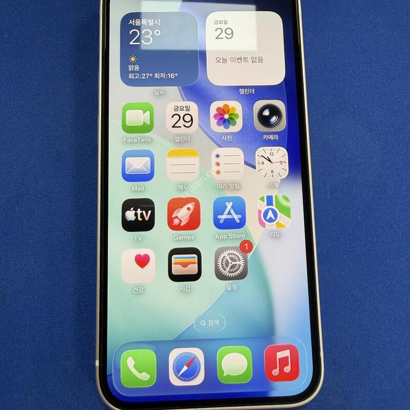 ������ 13 �̴� ��ũ 256GB ���� �� �̻�� �Ǹ��մϴ�.