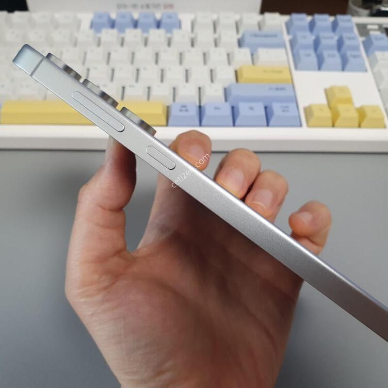 ������ S24 FE / 256GB / ���ο�