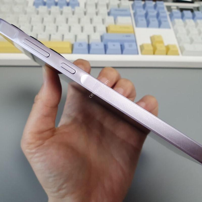 ������ A35 / 128GB /  ���϶�
