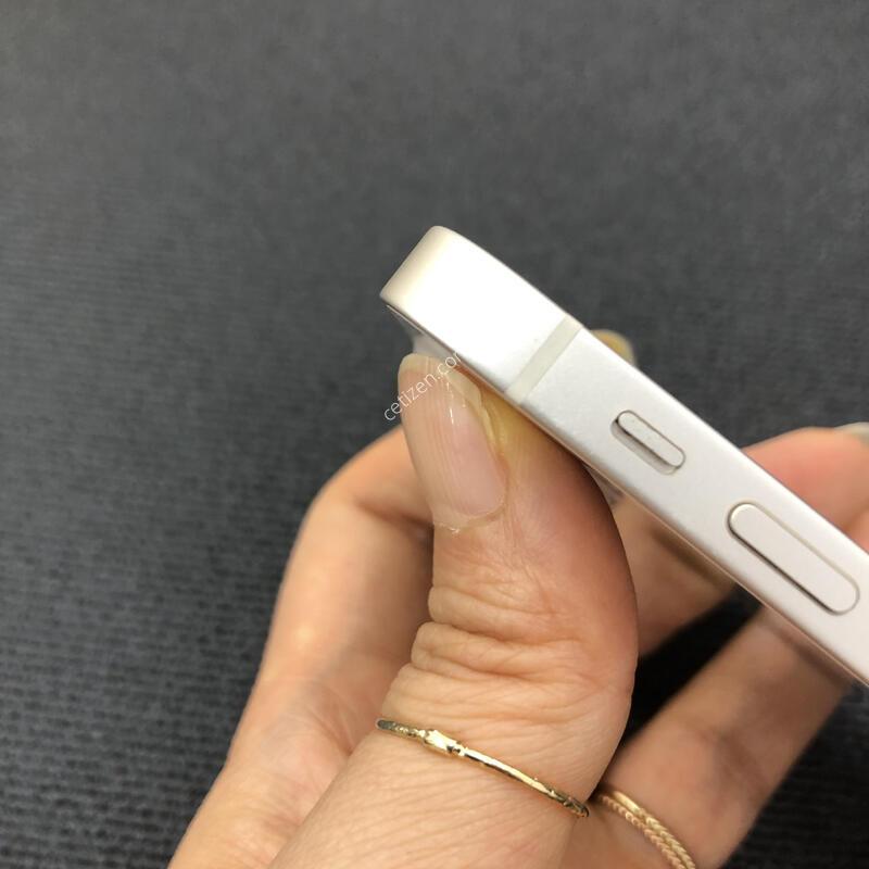 ������13�̴� ȭ��Ʈ 128G,����� ���ƿ�,�����ϰ� �Ǹ��մϴ�