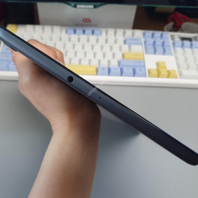 ������ ��A 10.1 LTE / 32GB / �׷���