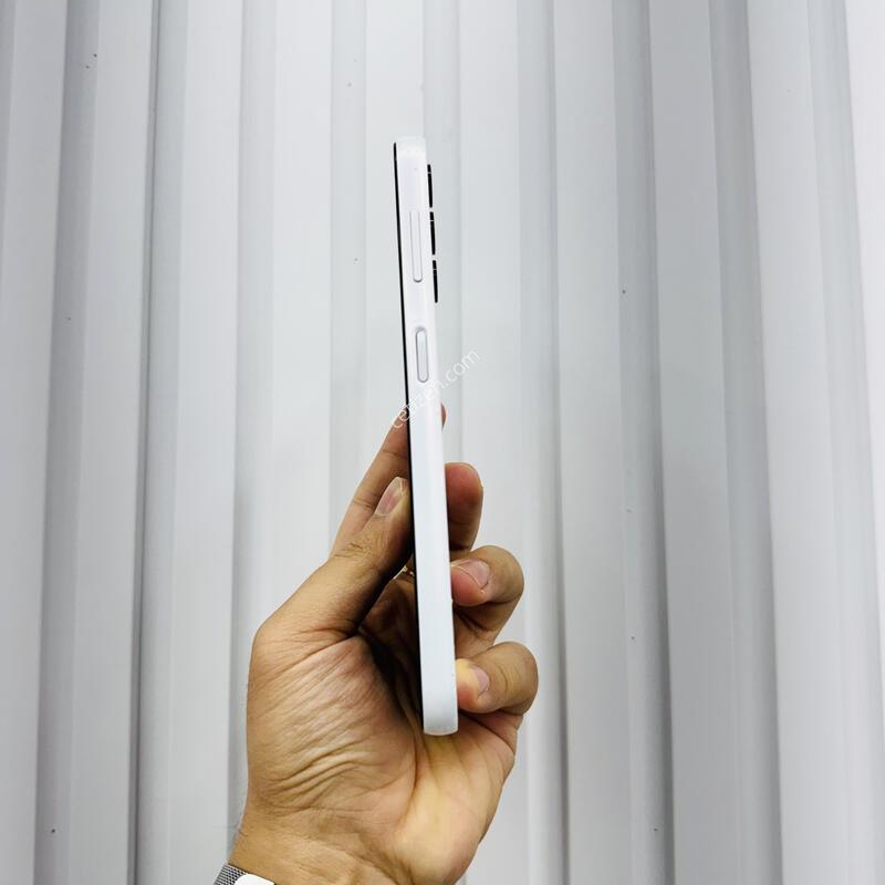 ������ ����3 ȭ��Ʈ 128GB