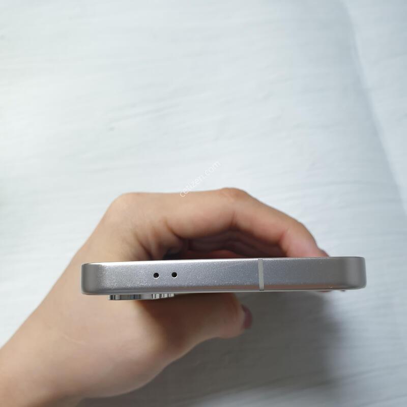 KT ������ S24 ���ο� 256G  A�� �Ǹ��մϴ�