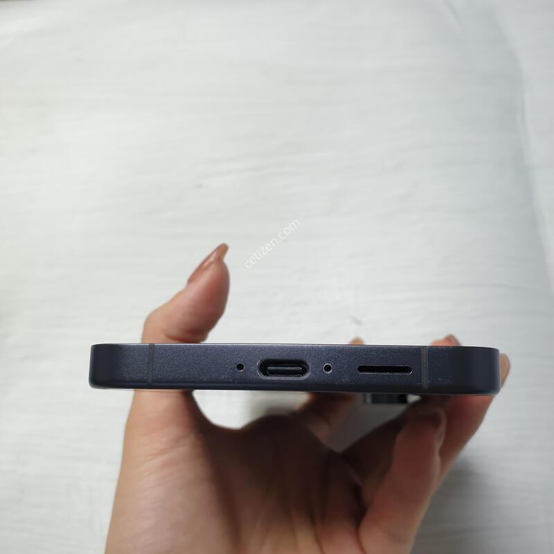 LG ������ S24FE ���� 256G S�� �Ǹ��մϴ�