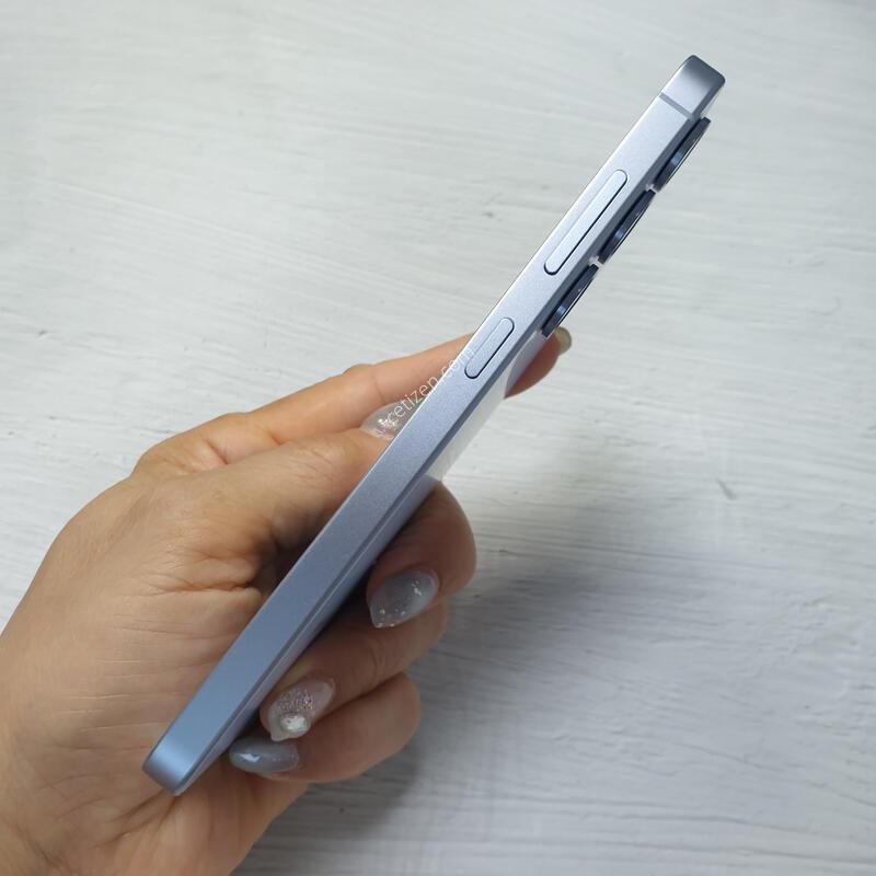 LG ������ S25 5G ���� 256G S�� �Ǹ��մϴ�