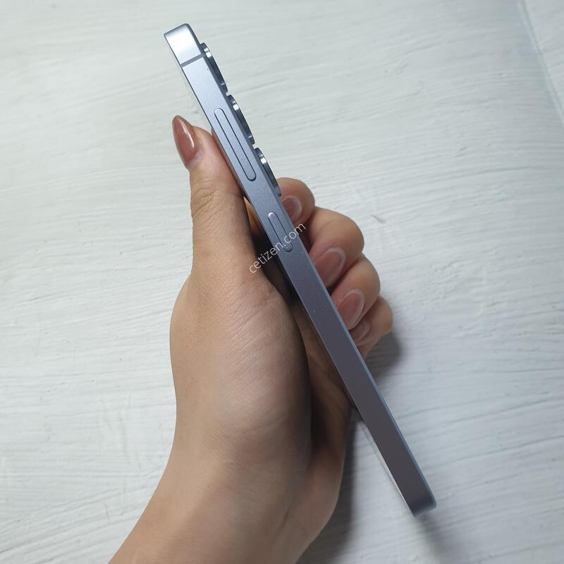 LG ������ S25 5G ���� 256G S�� �Ǹ��մϴ�