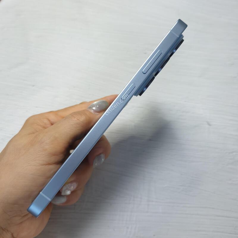 KT ������ S26��Ʈ�� ���� 512G S�� �Ǹ��մϴ�