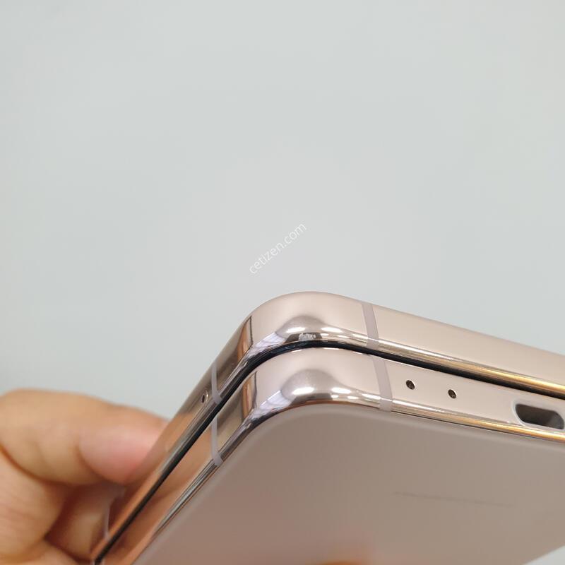 Z�ø�4 068