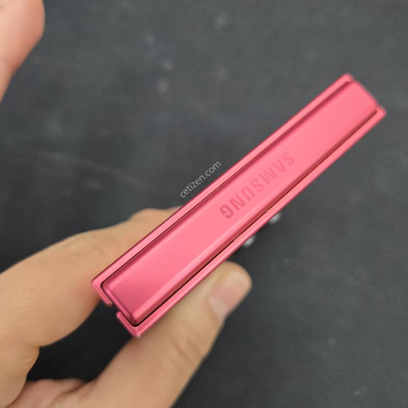 ������ Z�ø�7 �ڶ����� 256GB ���ܻ�AA�� ��������