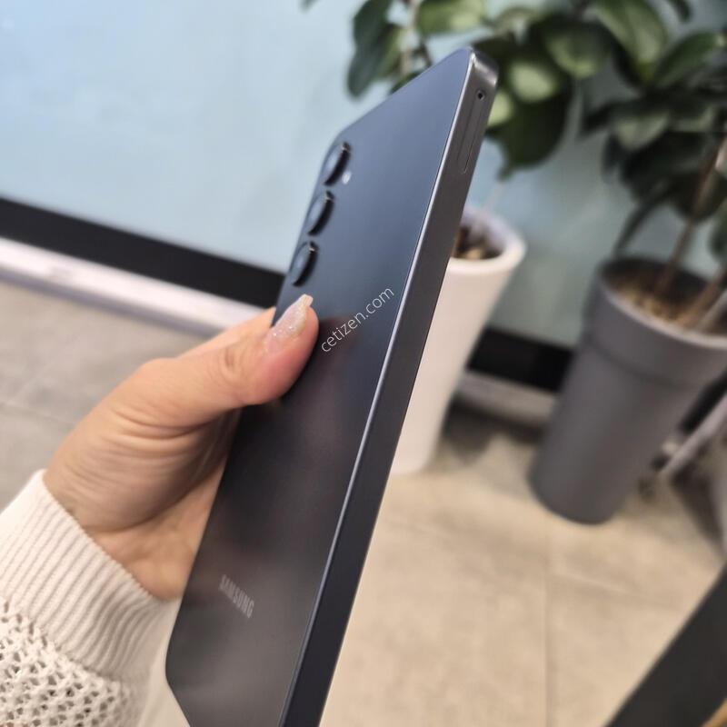 ������A165 128�Ⱑ ����