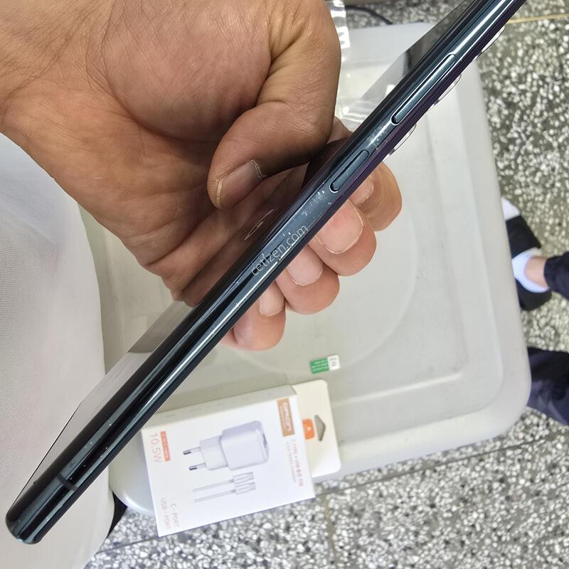 U+ S22��Ʈ��(S908) 256G �׸����� ����� �˴ϴ�